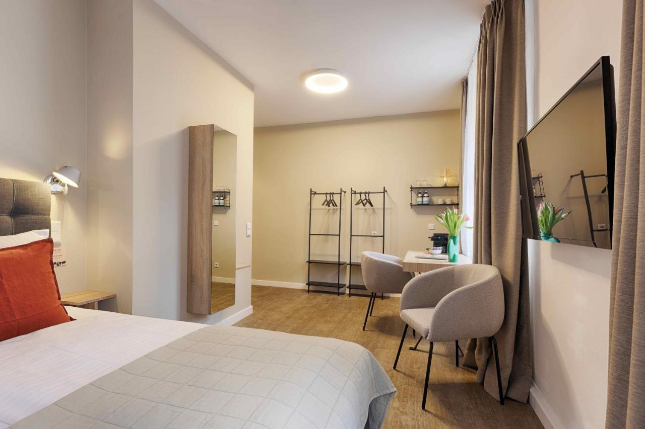Hotel Zur Stadt Mainz In Wuerzburger Innenstadt Экстерьер фото